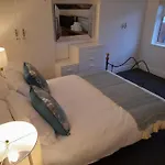 Fabulous Terrace Cottage